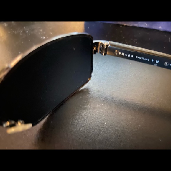 Prada Shades AUTHENTIC - Picture 3 of 4